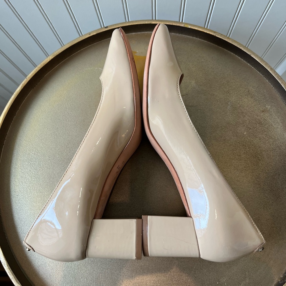KATE SPADE KYLAH BLOCK HEEL PATENT LEATHER PUMPS | BEIGE | SIZE: 6M | EUC - Picture 5 of 8